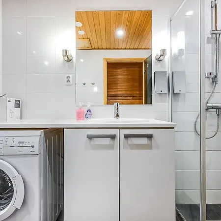 64- 1210 By Interhome